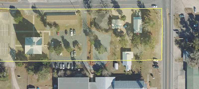 215 Ochlockonee St