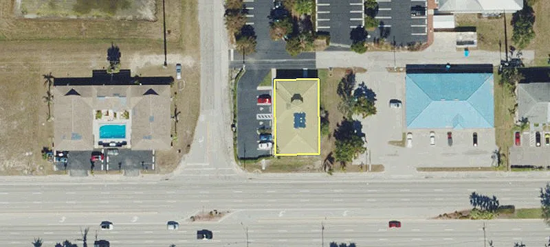 521 Cpe Coral W Pkwy