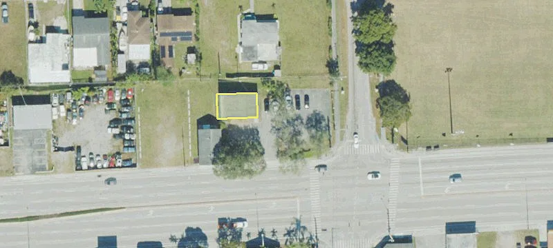 5211 Pembroke Rd