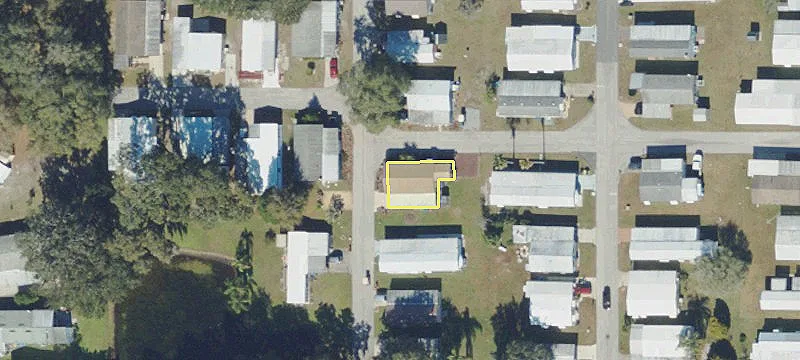 1000 Woodside Dr