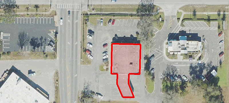 900 Semoran Blvd