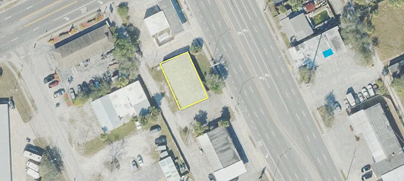 1682 Hbr City Blvd
