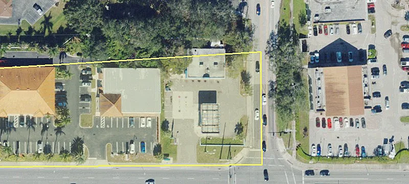 3951 Clark Rd