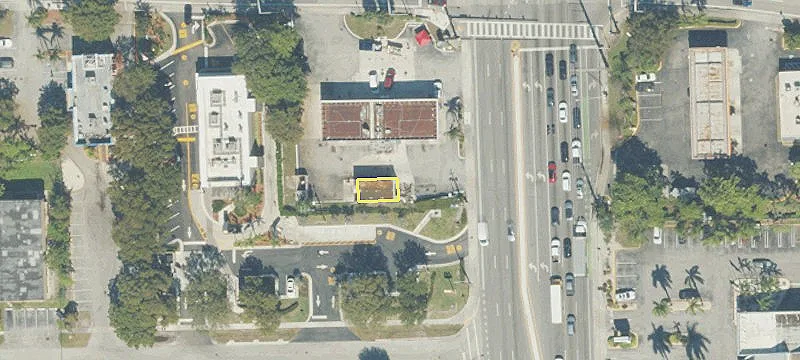 4999 Powerline Rd