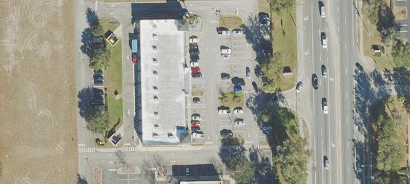 1702 Woodland Blvd
