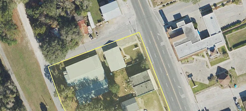 208 Suwannee NW Ave