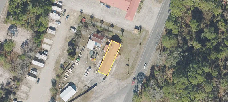 1593 Hwy 98th E
