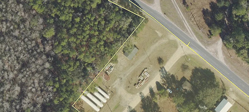933 Arran Rd