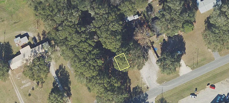 306 County Rd 300