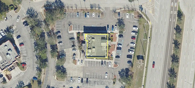 3750 Lakeside Vlg Ct
