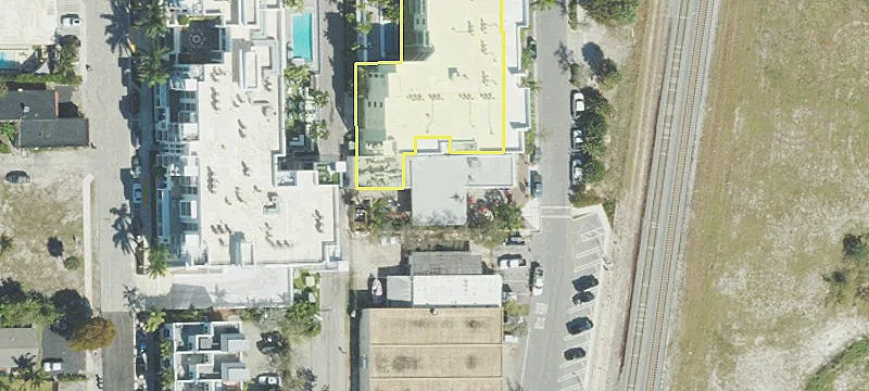 166 2nd Ave