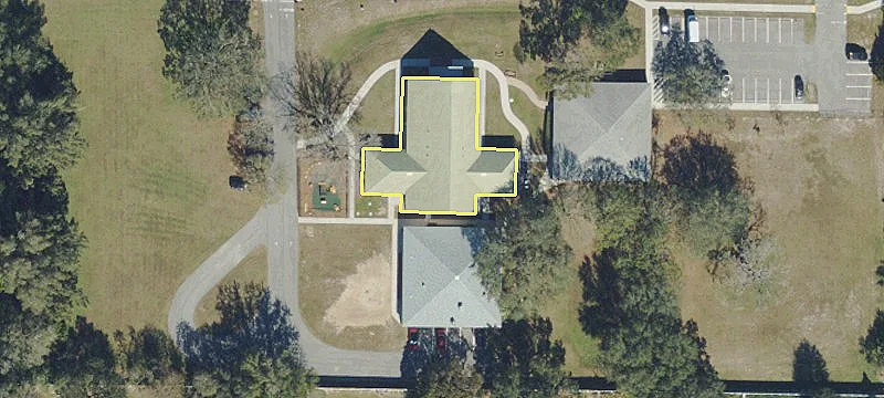 745 Lk Miriam Dr