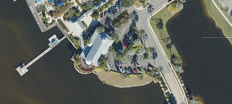 205 Manns Hbr Dr