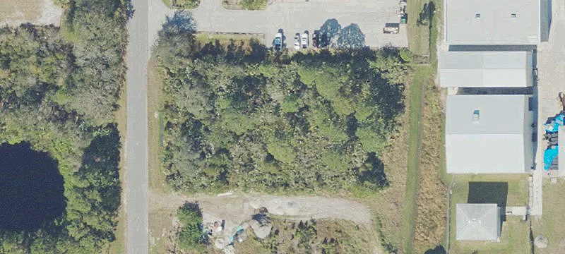 4065 Riomar Dr