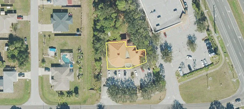 990 Palm St, Unit 200