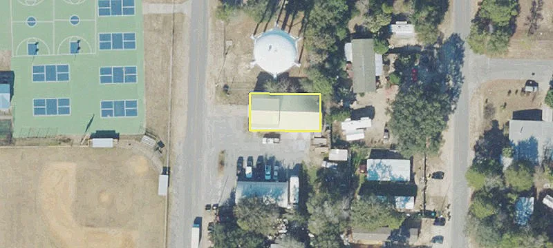 811 Playground Rd