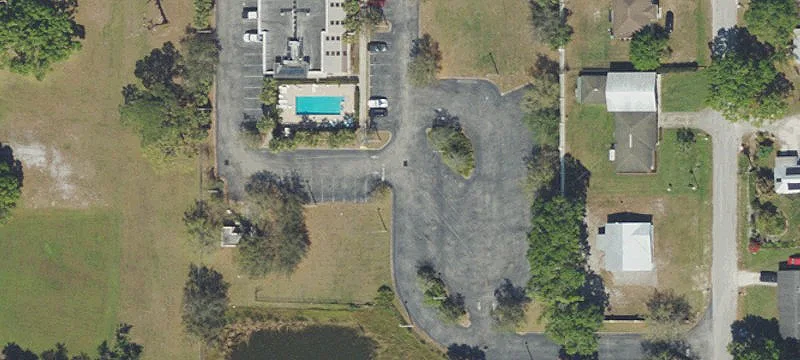 1200 State Rd 70th E