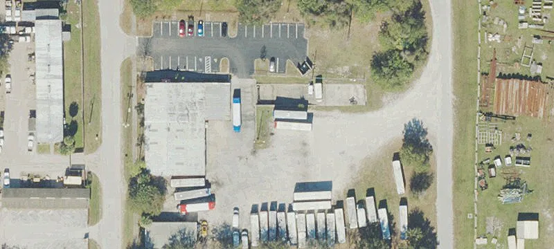 15 Hangar Rd