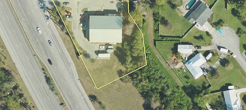 2106 Us Hwy 1st 1