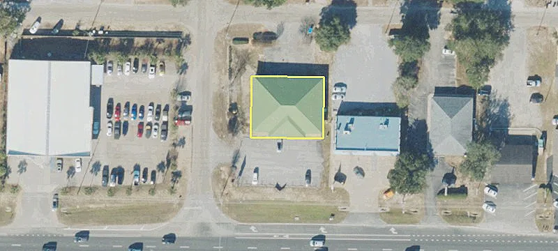 8156 Navarre Pkwy