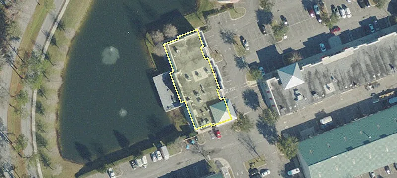 2223 County Rd 220th Ste, Unit 204