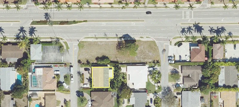 750 Hillsboro Blvd