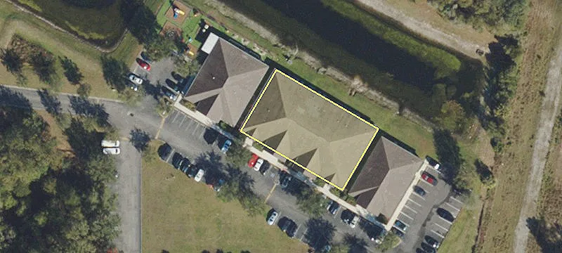 16637 Fishhawk Blvd