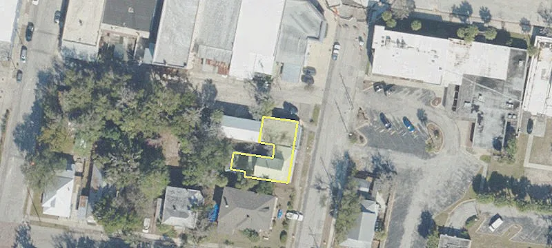 112 6th St