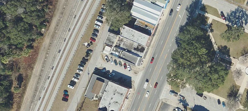 101 Main St