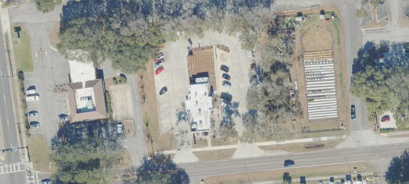 819 T J Courson Rd