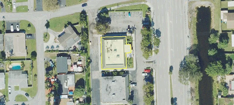 1290 University Dr