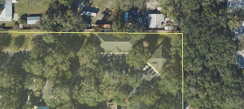 5886 Fowler Ave