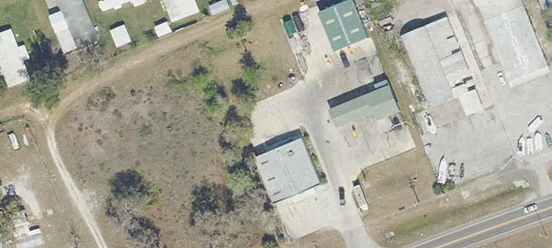 2305 Us Hwy 441st SE