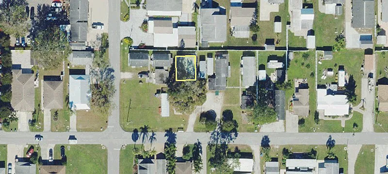 3507 Estrada St