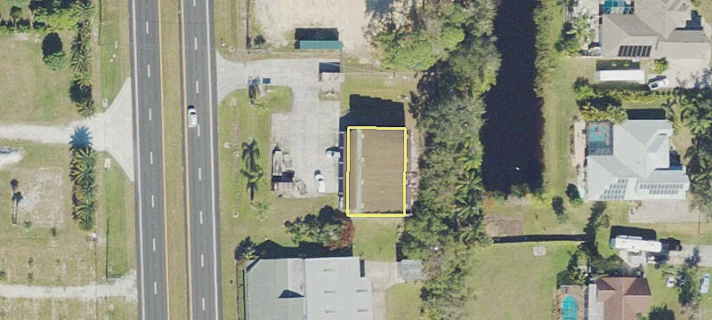 5800 Courtenay Pkwy