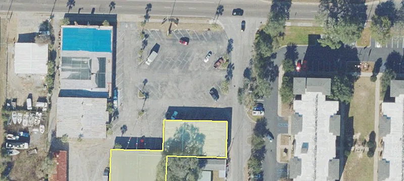 327 Racetrack NE Rd