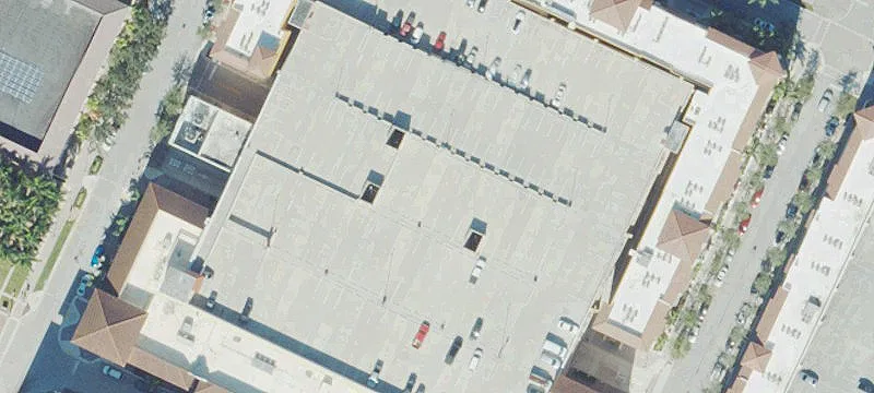 32 Canal St