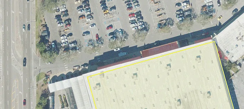 194 Courtenay Pkwy