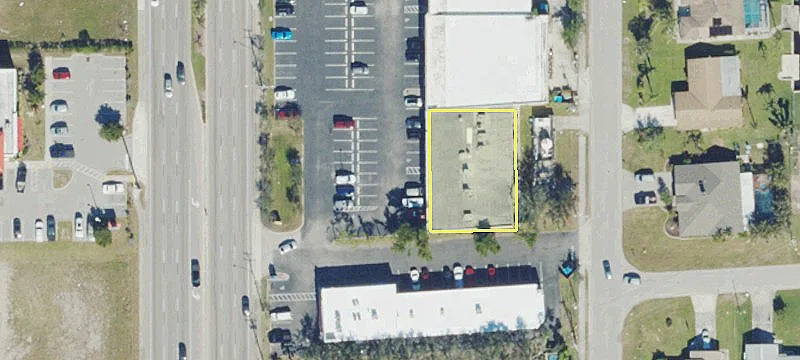 1127 Del Prado S Blvd