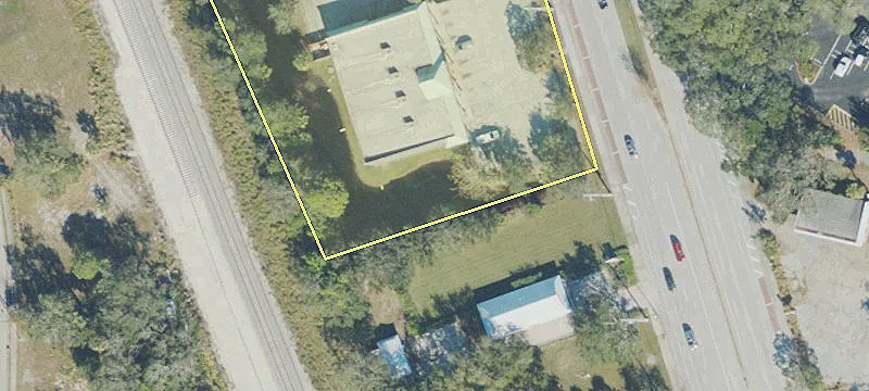 1021 Us Hwy 1st 1