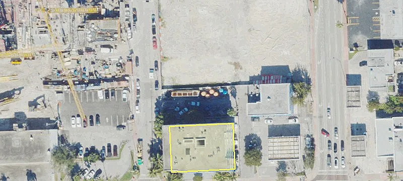 7117 Byron Ave