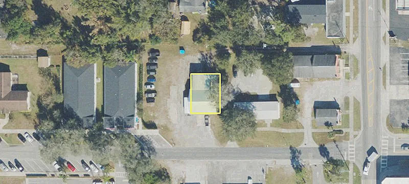 126 Crystal Lk Ave