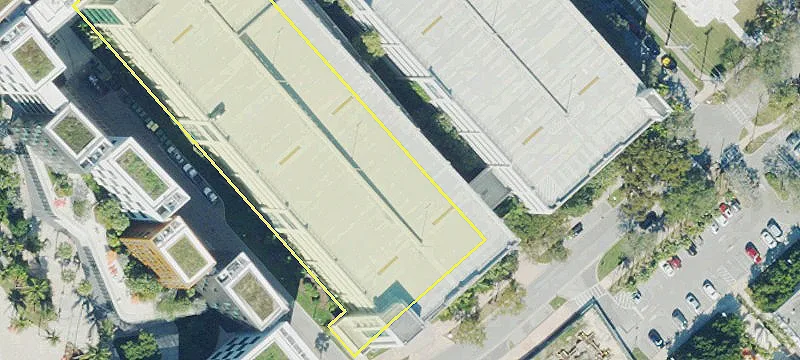 5225 Ponce De Leon Blvd