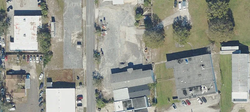 1647 George Jenkins Blvd