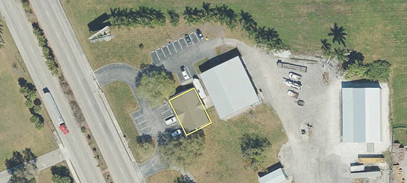 390 Us Hwy 27th N
