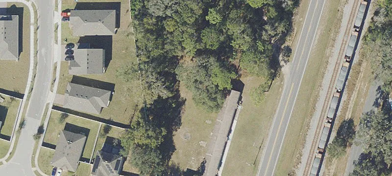 701 County Rd 547th N
