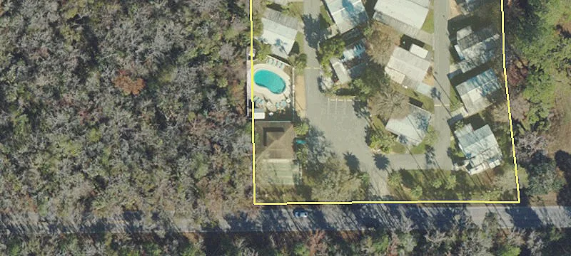 8975 Halls Riv Rd