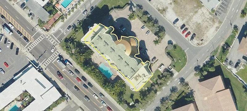 11605 Gulf Blvd, Unit 206