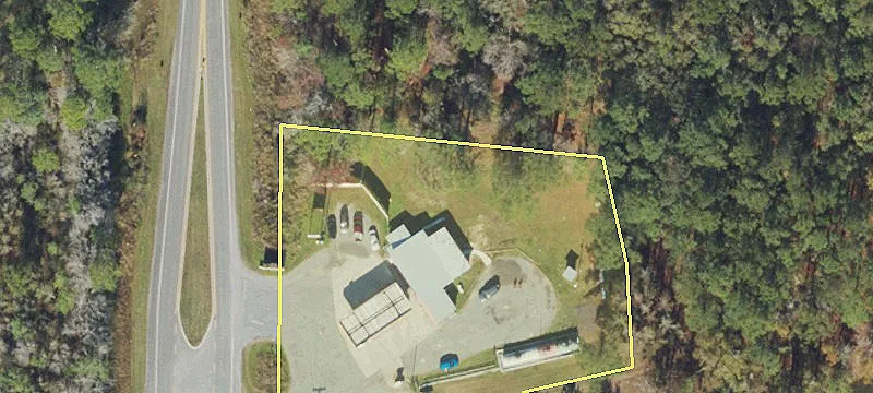 3233 Salt Rd