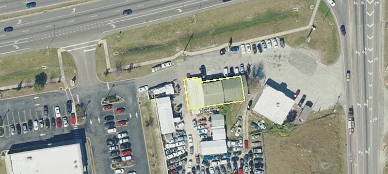 2111 Us Hwy 92nd W